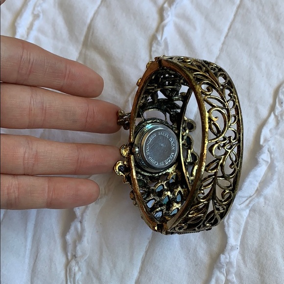 Beautiful watch - Picture 3 of 3